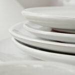 Teller Keramik in verschiedenen Größen