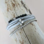 feines Häkel Armband mit versilberten Metallperlchen – Bild 8