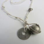 Unikat-Kette mit alter Münze und Berber Silberperlen – Bild 6