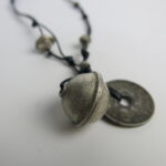 Unikat-Kette mit alter Münze und Berber Silberperlen – Bild 4