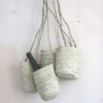 Handgemachter kleiner Korb mit Aufhängung - längliche Form – Bild 9