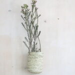 Handgemachter kleiner Korb mit Aufhängung - längliche Form – Bild 7