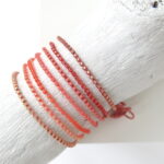Sommerliche coralfarbene Häkel Armbänder – Bild 3