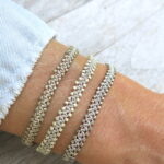 Häkel Armband im metallic look – Bild 6