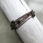 Kette und Armband mit metallic Glasperlen in verschiedenen Farben - fein gehäkelt – Bild 14