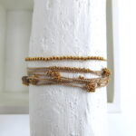 Feine gehäkelte Kette und Wickelarmband aus Perlen in verschiedenen Edelmetallen – Bild 9