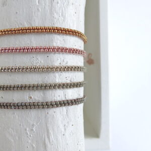 Metallic schimmernde Glasperlen: Häkel-Armband 'peyote'