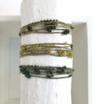 Handgehäkelte Kette und Wickel Armband in Grüntönen – Bild 2