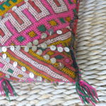 Vintage Kelim Kissen mit Metallpailletten - Pink – Bild 4