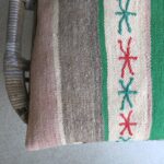 Kissen aus vintage Kelimteppich - gestreift – Bild 9