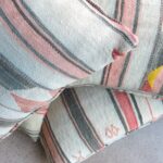 Kissen aus vintage Berberdecke - Rosenholz – Bild 6