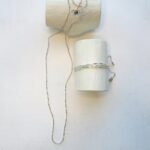 Kette aus 'cut beads' in Gold, Peach und Silber – Bild 7