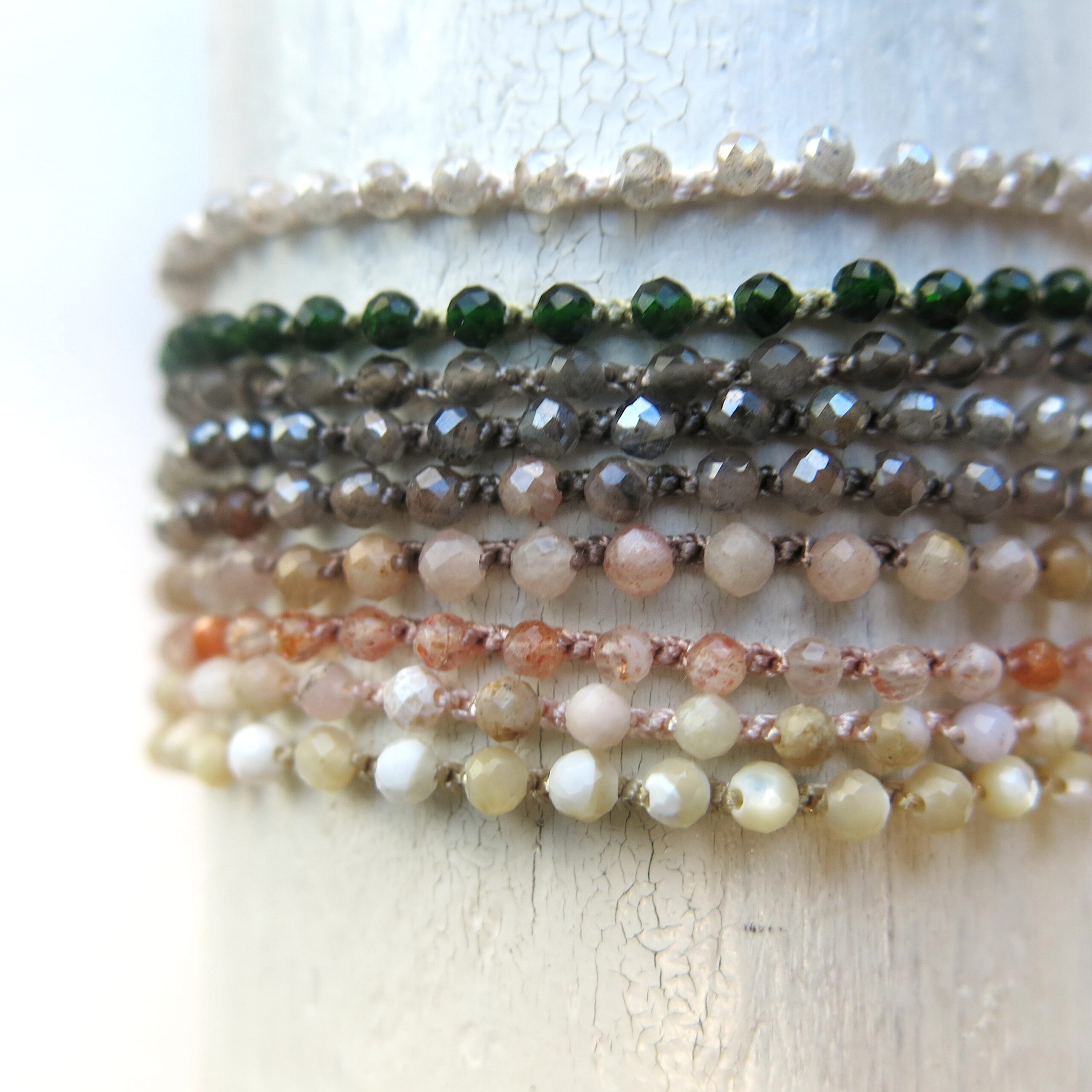 Armband JASMIN - Übersicht neue Farben 24 -7 Neue Farben - Armband mit verschiedenen Edelsteinen – Bild 1