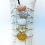 Gehäkeltes Armband mit Einzel Lünette Edelstein – Bild 2
